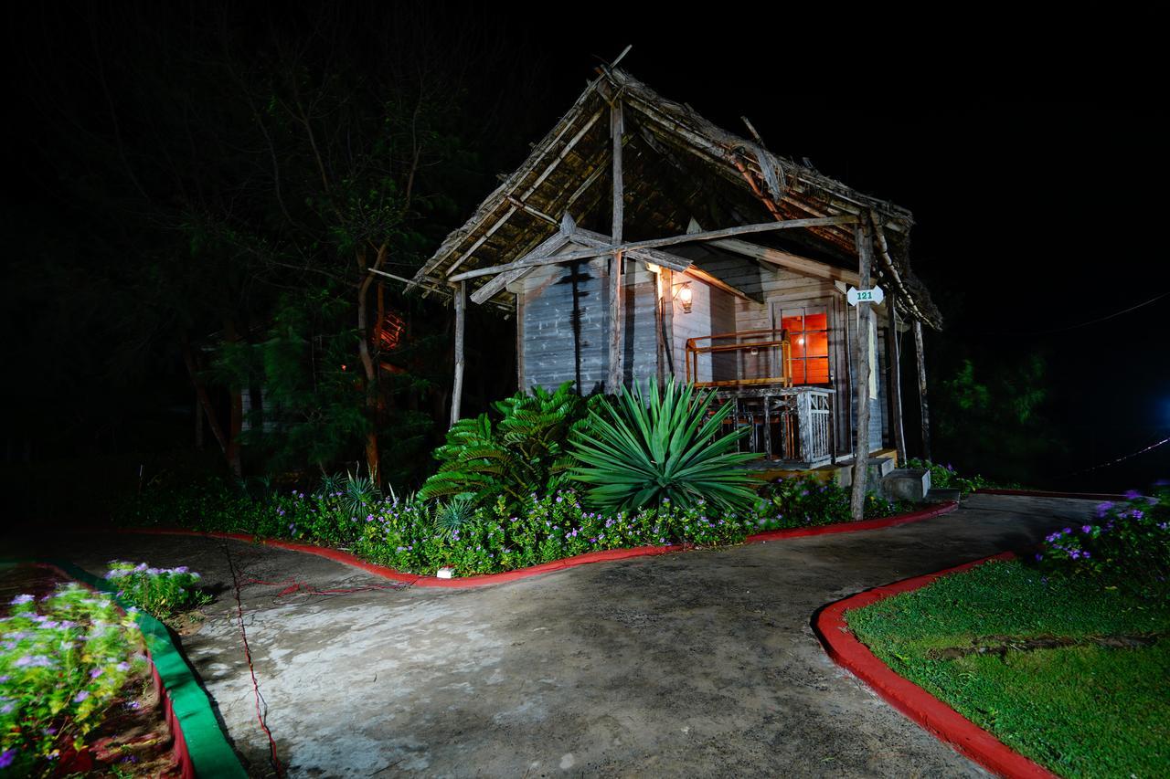 Lotus An Eco सहारा 3*